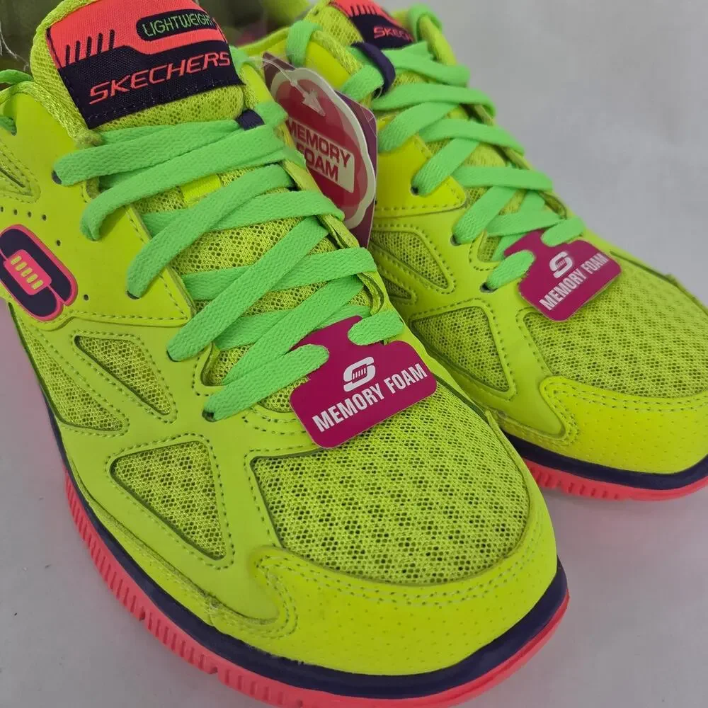 Skechers brand new